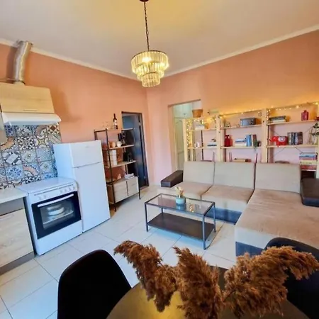 Sophia's Corner Art Apt.